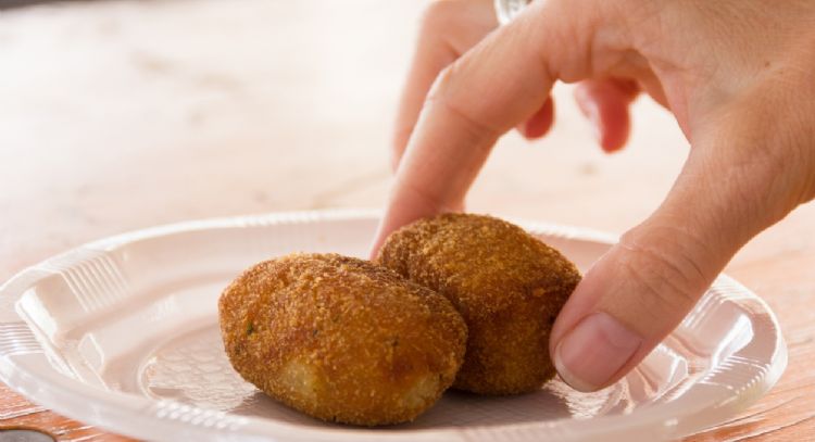 Croquetas de atún, aprende a hacer este sencillo almuerzo en menos de 20 minutos