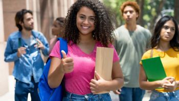 Ecopetrol anuncia feliz noticia para cientos de estudiantes en Colombia