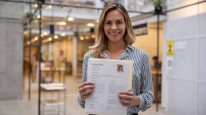 Despídete de los filtros de la IA: cómo crear una hoja de vida ideal para conseguir empleo