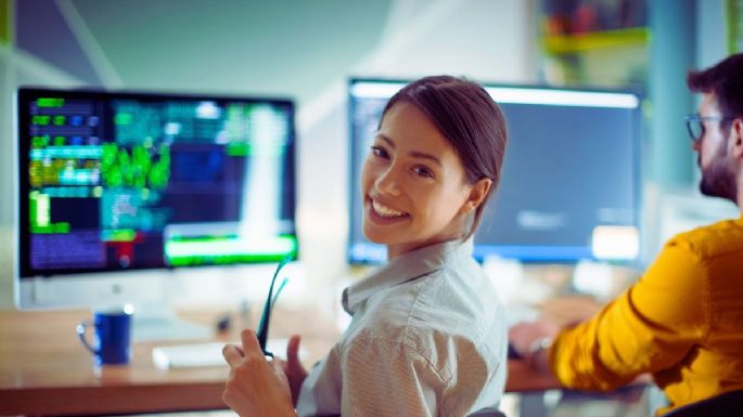 Toma aire antes de conocer cuánto gana un Desarrollador de Software en Colombia