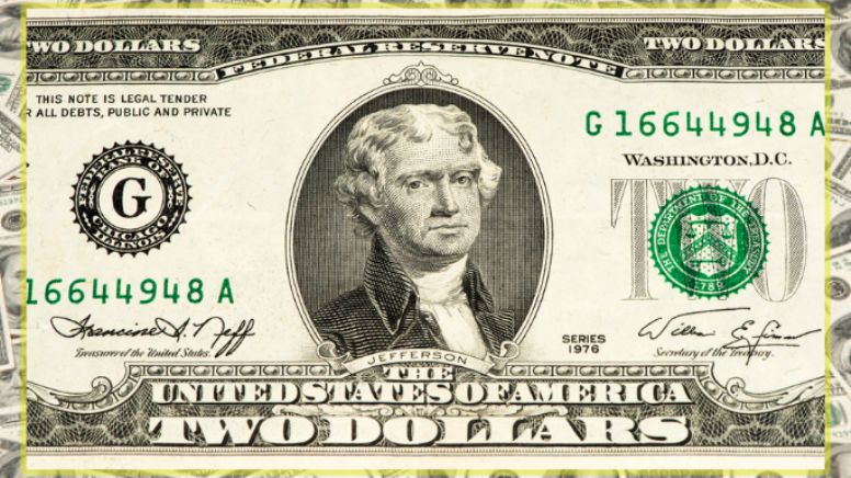 Entregan más de 300 mil dólares al suertudo dueño de este billete de 2 dólares