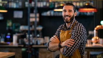 ¿Quieres trabajar en la Central Cervecera de Colombia? Estas son las vacantes de empleo en Medellín y Bogotá