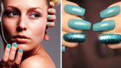 Foto ilustrativa de la nota titulada Ni francesas clásicas ni efecto mármol: este diseño de manicura en color aguamarina será la más pedida de la temporada
