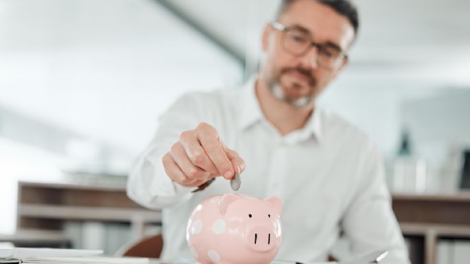Toma asiento antes de conocer cuánto dinero debe ahorrar para tener una buena pensión en Colombia