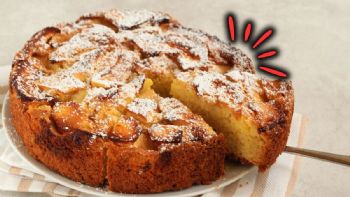 Prepara este delicioso bizcocho con manzanas y yogur ideal para el desayuno