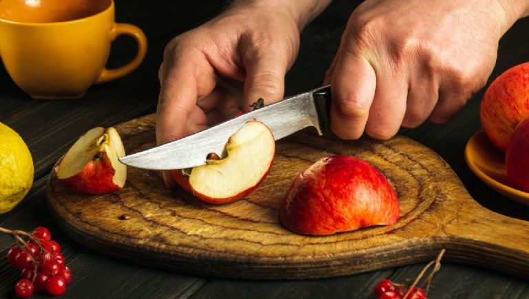 receta de bizcocho de yogur y manzanas