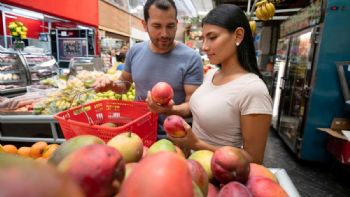 Toma asiento antes de conocer cuánto cuesta un mango colombiano en un supermercado de Dubai