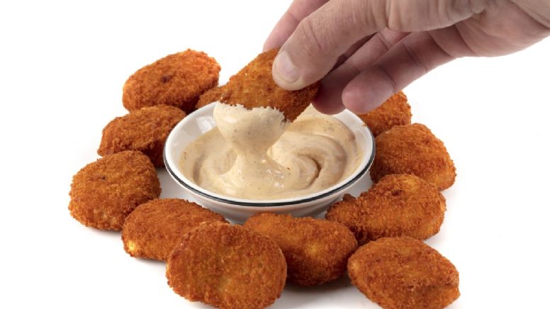 Prepara unos exquisitos bastones de queso con solo 4 ingredientes