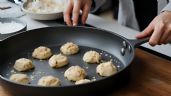 Foto ilustrativa de la nota titulada Sin horno, cómo preparar unas deliciosas galletas en sartén con solo 3 ingredientes