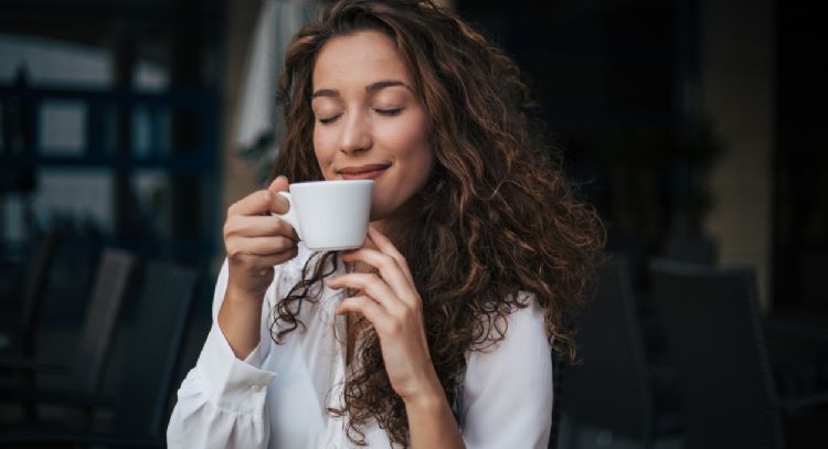 Prepara un delicioso café con cacao en 15 minutos y con solo 6 ingredientes