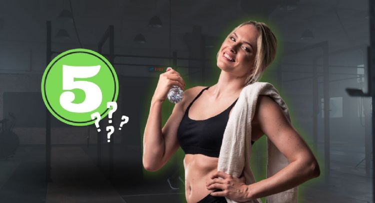 Sin gimnasio: estos son los 5 ejercicios ideales para fortalecer tus músculos durante la menopausia
