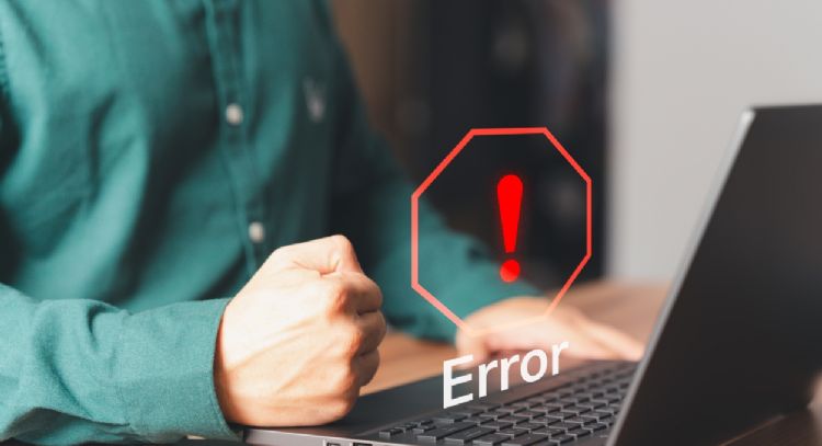 Adecco Colombia explica las 6 señales para detectar una oferta laboral falsa y cómo reportarlas	