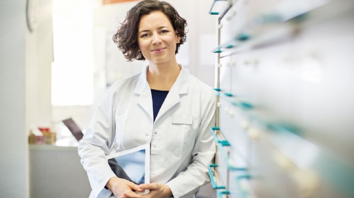 Cuál es la reconocida cadena de farmacias colombiana en la que puedes ganar más de 4 millones de pesos