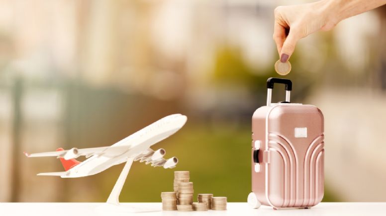 Economista español revela la mejor manera de financiar tus vacaciones sin gastar de más