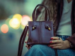 4 formas para organizar tus bolsos y carteras para que todo se vea aesthetic