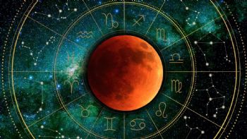 Los signos que recibirán sorpresas gracias a la energía del eclipse lunar en Virgo