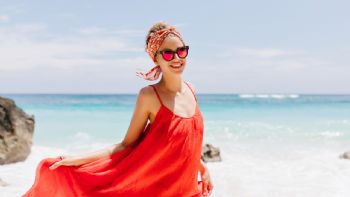 Cuál es el mejor peinado para lucir en la playa