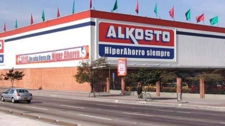 Alkosto pone a precio de regalo Pantalla Samsung NEO QLED 4K de 55 pulgadas: con descuento de 45%