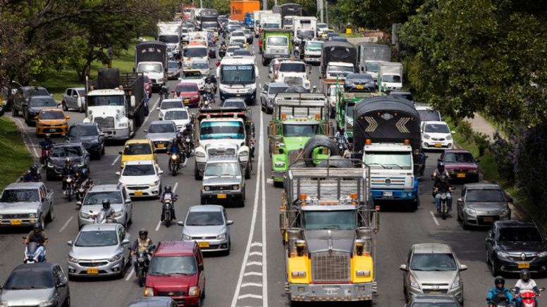Pico y Placa: qué autos descansan este viernes 17 de abril en Bogotá, Cartagena y Medellín