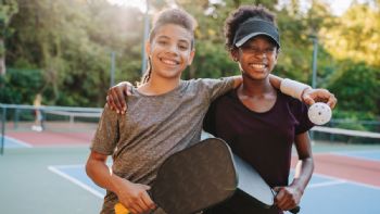 Investigadores demuestran que los adolescentes que realizan actividades físicas a diario poseen mejor rendimiento académico y constancia