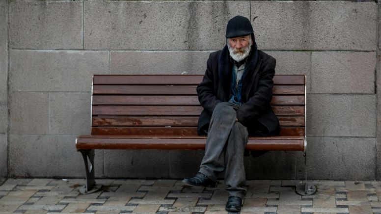 La psicología lo confirma: los adultos mayores de 60 años que no tienen amigos aprendieron esta lección valiosa en la vida