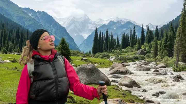 Este es el país del mundo más alejando del mar: con cultura nómada y montañosos paisajes