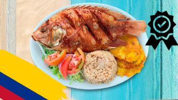 Dónde comer la mejor mojarra fritas con patacones de Colombia: deliciosa y crujiente