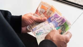 Subsidios de cajas de compensación en Colombia: quiénes pueden recibirlo en 2026